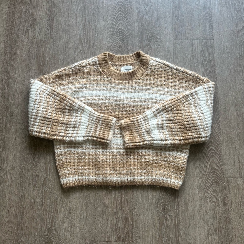 Abercrombie Ombré Chunky Knit Sweater Beige White Stripe Neutral Fall Pullover